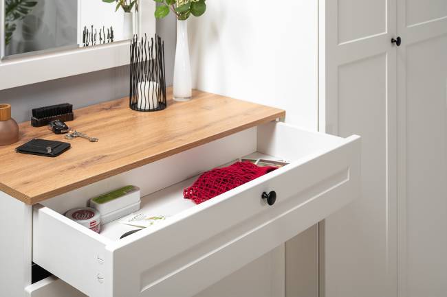 Стенка в прихожую Остин № 58 цвет белый шагрень/дуб крафт золотой