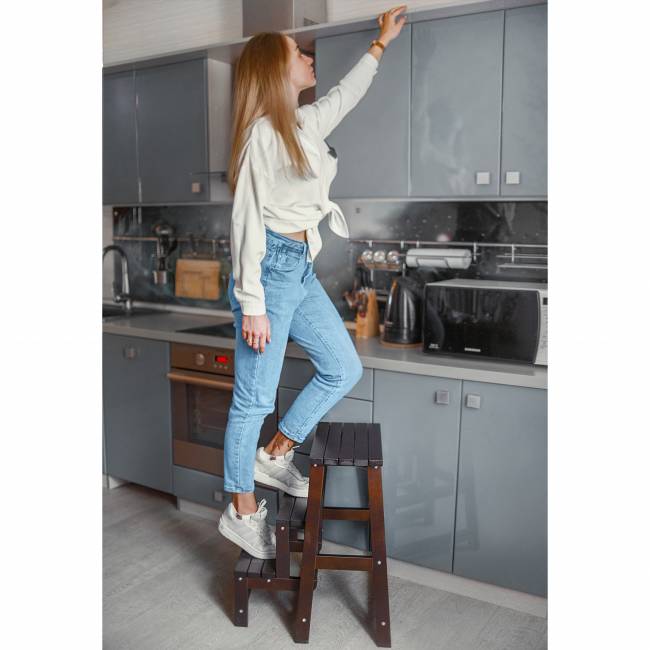 Табурет- стремянка орех